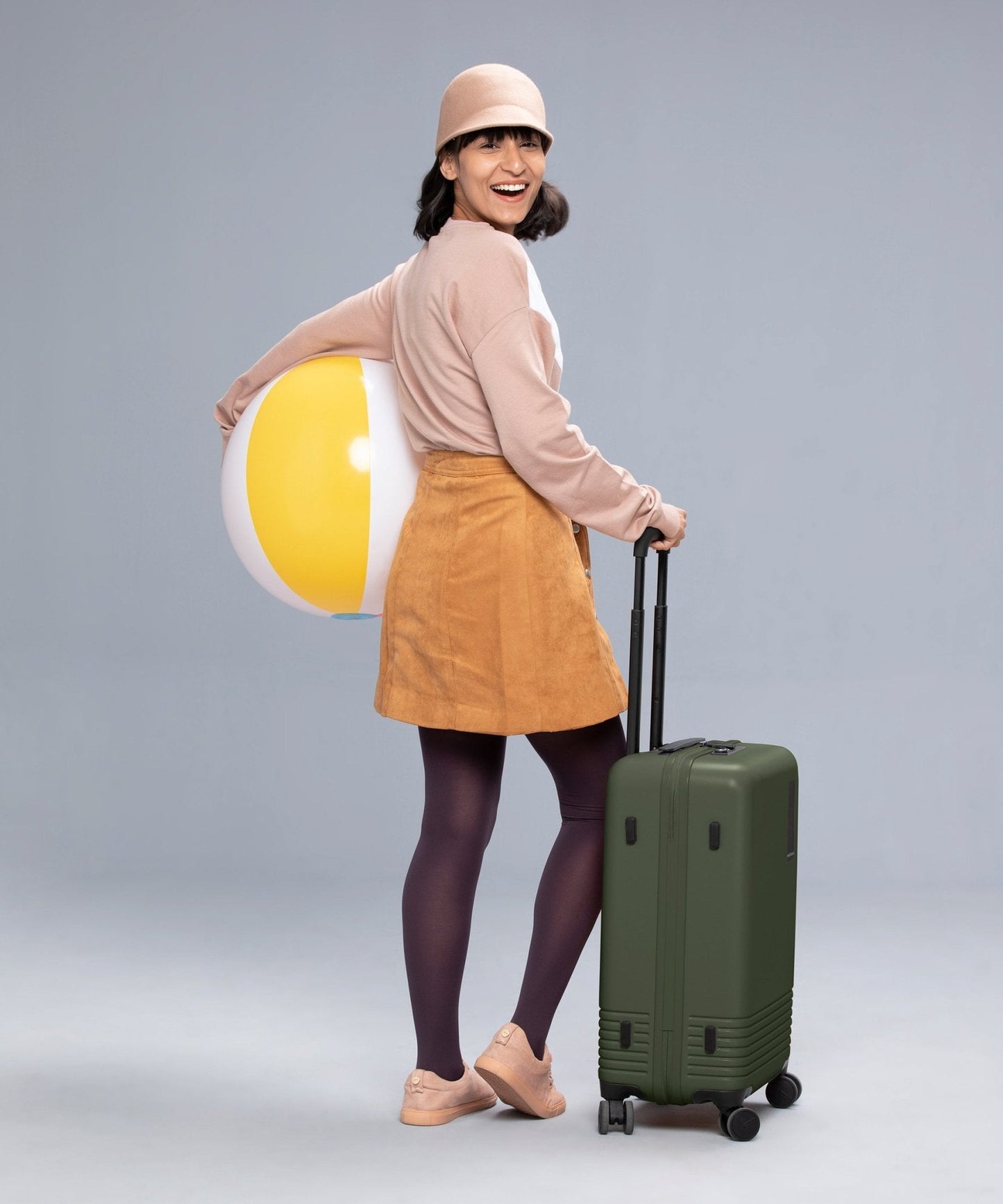 Color_Seaweed Green | The Cabin Luggage